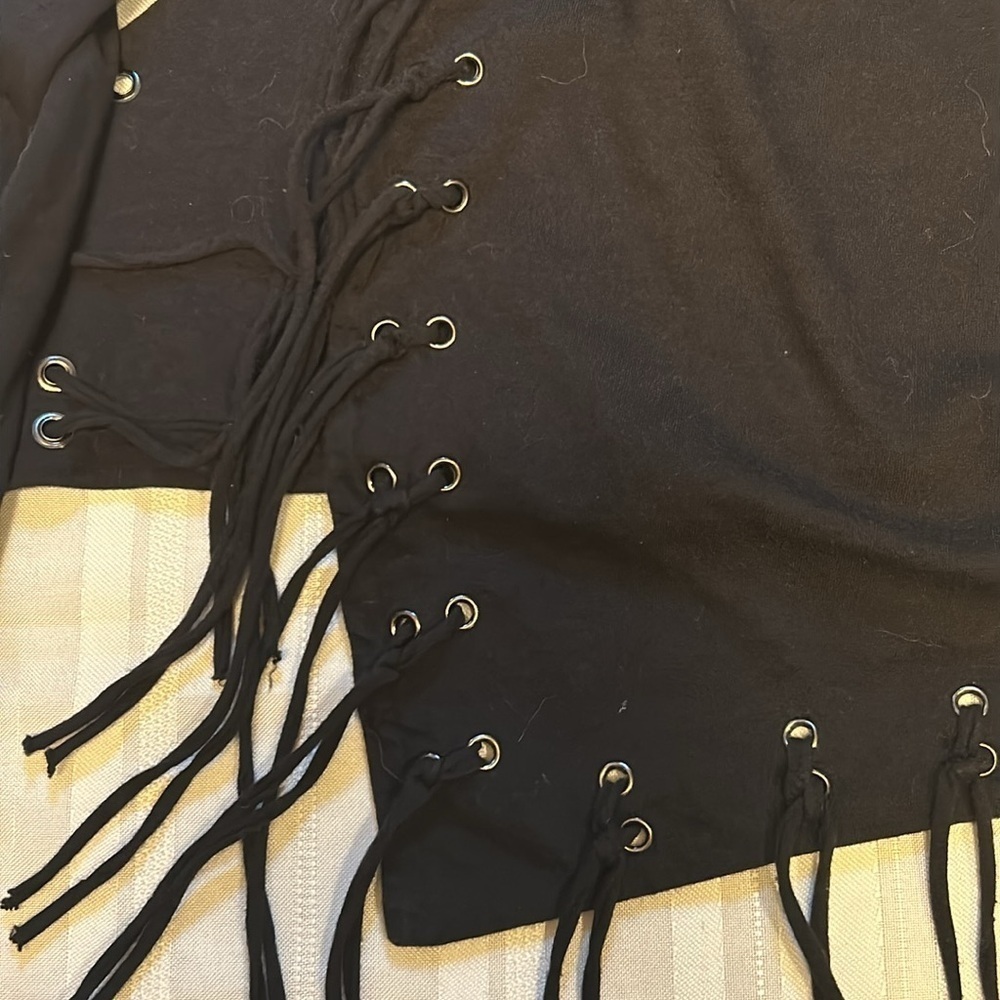 XXI Fringe Vest - Picture 3 of 12